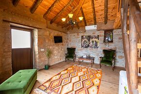 Yediburunlar Lighthouse Boutique Hotel & Restaurant