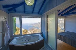 Yediburunlar Lighthouse Boutique Hotel & Restaurant