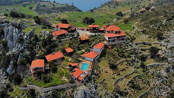 Yediburunlar Lighthouse Boutique Hotel & Restaurant