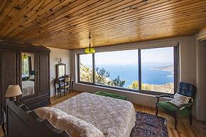 Yediburunlar Lighthouse Boutique Hotel & Restaurant