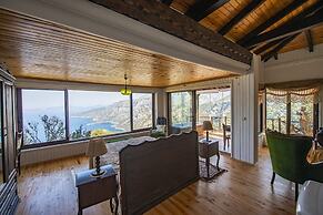 Yediburunlar Lighthouse Boutique Hotel & Restaurant