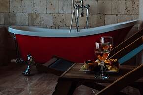 Yediburunlar Lighthouse Boutique Hotel & Restaurant