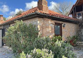 Yediburunlar Lighthouse Boutique Hotel & Restaurant