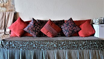 Yediburunlar Lighthouse Boutique Hotel & Restaurant