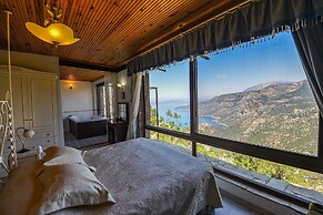 Yediburunlar Lighthouse Boutique Hotel & Restaurant