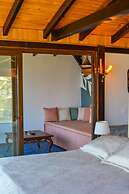 Yediburunlar Lighthouse Boutique Hotel & Restaurant