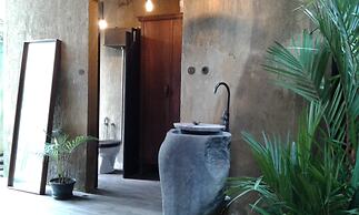 Rustic Hut in Seminyak Bali