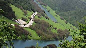 Jawharet Al Kheir Furnished Apartments