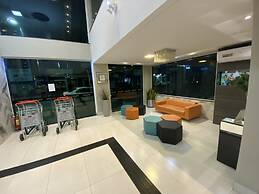 Hotel Avalon Maringá