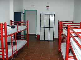 Albergue Serranilla - Hostel