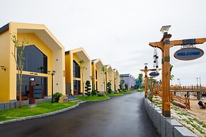 Tran Chau Beach & Resort