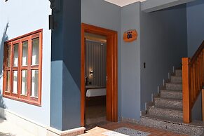 Tran Chau Beach & Resort