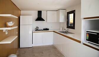 Villa Sandra Torba - 5 Bedrooms