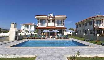 Mutlu Yasam Villalari 6 Bedrooms