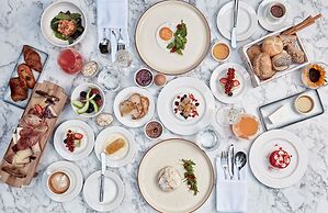 Antigon Urban Chic Hotel