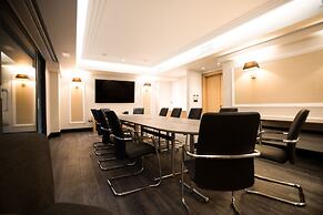 Antigon Urban Chic Hotel