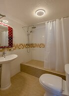Hotel Raha Tower