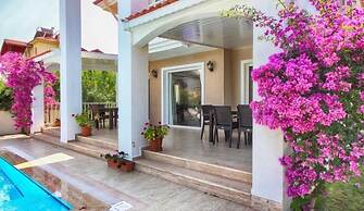 Dalyan Villa Amazon 4 Bedrooms