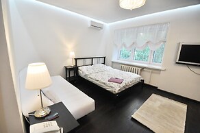 Flats4U Apartments Smolenskaya