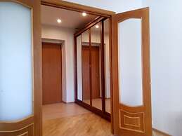 Flats4U Apartments Smolenskaya