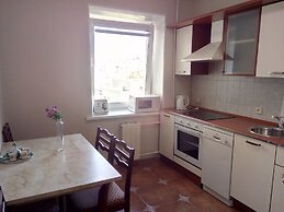 Flats4U Apartments Smolenskaya