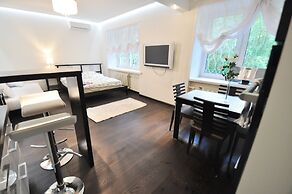 Flats4U Apartments Smolenskaya