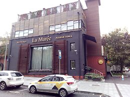 Flats4U Apartments Smolenskaya