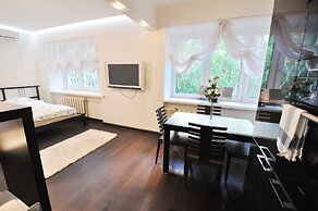 Flats4U Apartments Smolenskaya