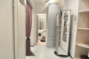 Flats4U Apartments Smolenskaya