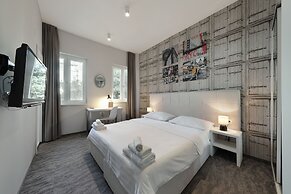 Downtown Boutique Hostel