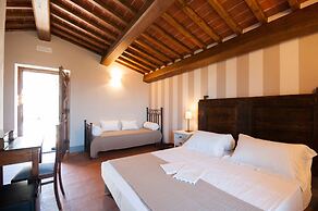 Borgo tra gli Olivi