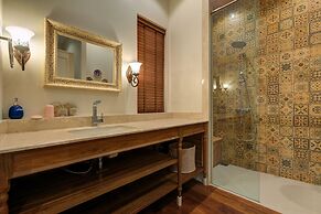 Chateau de Prim Khao Yai