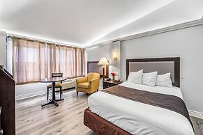 Travelodge by Wyndham Sarnia