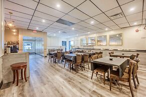 Travelodge by Wyndham Sarnia