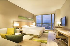Hyatt Place Sanya City Center