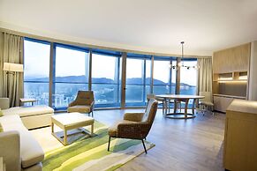 Hyatt Place Sanya City Center