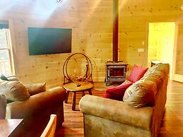 Moose Lodge and Cabins by Bretton Woods Vacations