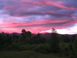 Moose Lodge and Cabins by Bretton Woods Vacations