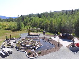 Moose Lodge and Cabins by Bretton Woods Vacations