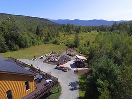 Moose Lodge and Cabins by Bretton Woods Vacations