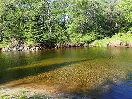 Moose Lodge and Cabins by Bretton Woods Vacations