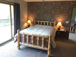 Moose Lodge and Cabins by Bretton Woods Vacations