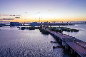 Shorecrest Miami Bay