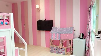 Alice Wonderland B&B