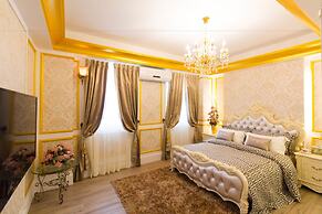 Alice Wonderland B&B