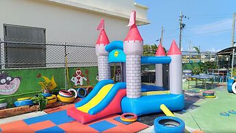 Alice Wonderland B&B