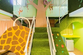 Alice Wonderland B&B