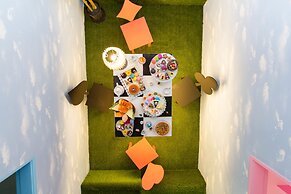 Alice Wonderland B&B