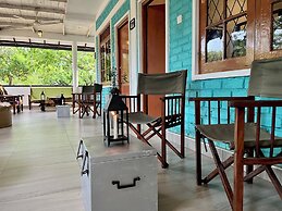 Funky Leopard Safari Lodge Bordering Yala National Park - Hostel