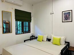 Funky Leopard Safari Lodge Bordering Yala National Park - Hostel